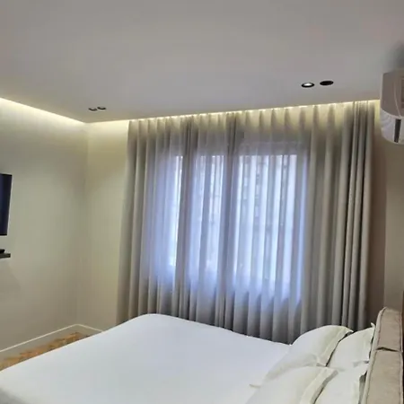 Stay-five 3 Modern Self Check-in Mine Peza Aparthotel Tirana