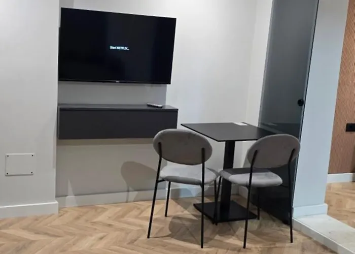 Stay-five 3 Modern Self Check-in Mine Peza 公寓式酒店